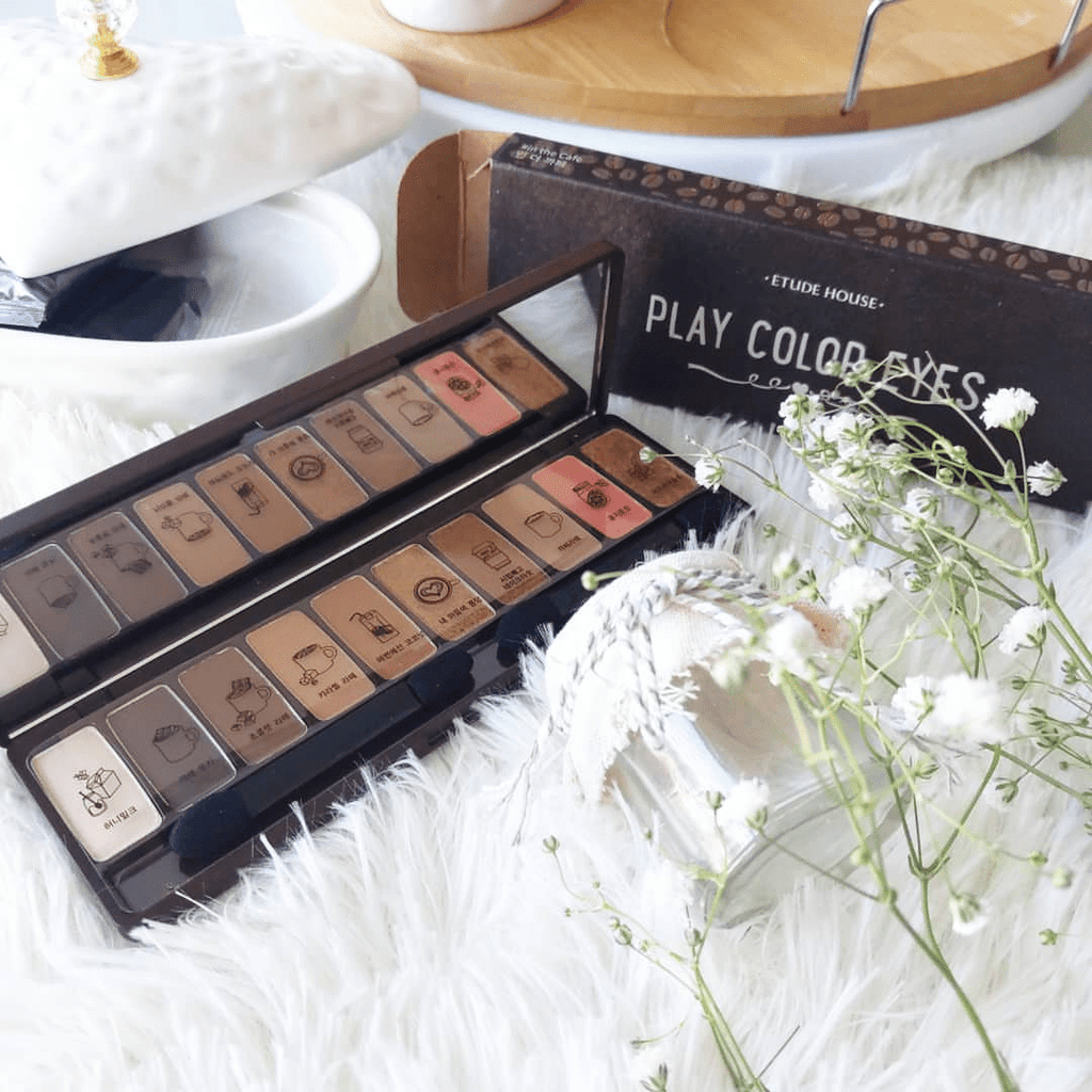 Etude House Play Color Eyes - In The Cafe 评论 - M Review 119 