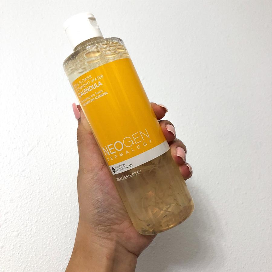 Reinigen Sie den Tag mit NEOGEN Real Flower Calendula Reinigungswasser - M Review 82